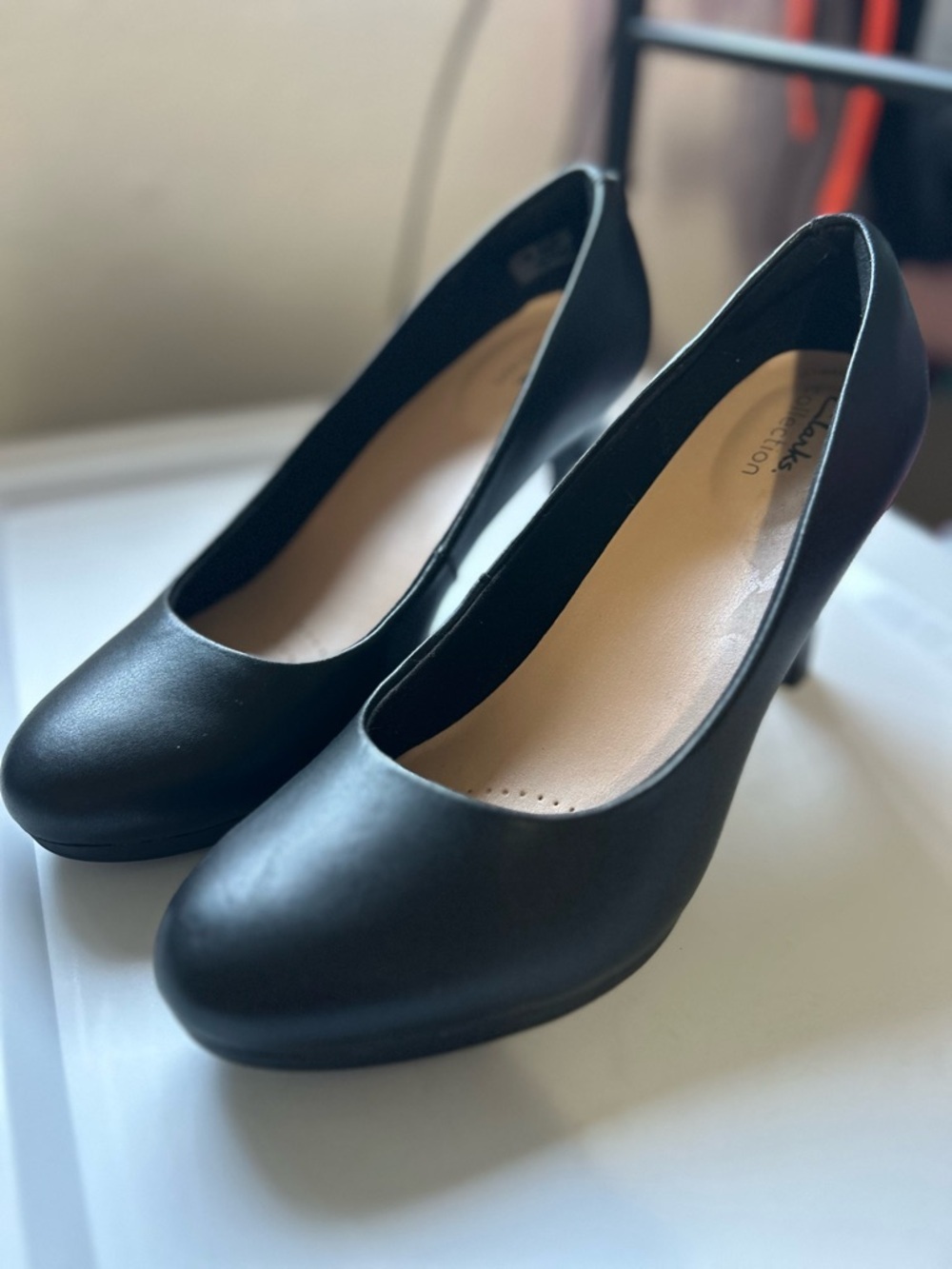 Clarks® Ambyr Joy Women's Leather Pumps size 10 - Picture 9 of 13